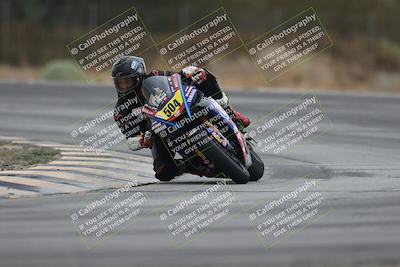 media/Sep-21-2025-Race Pace (Sun) [[98bf33ef95]]/Verified/4-Turn 3 (920am)/